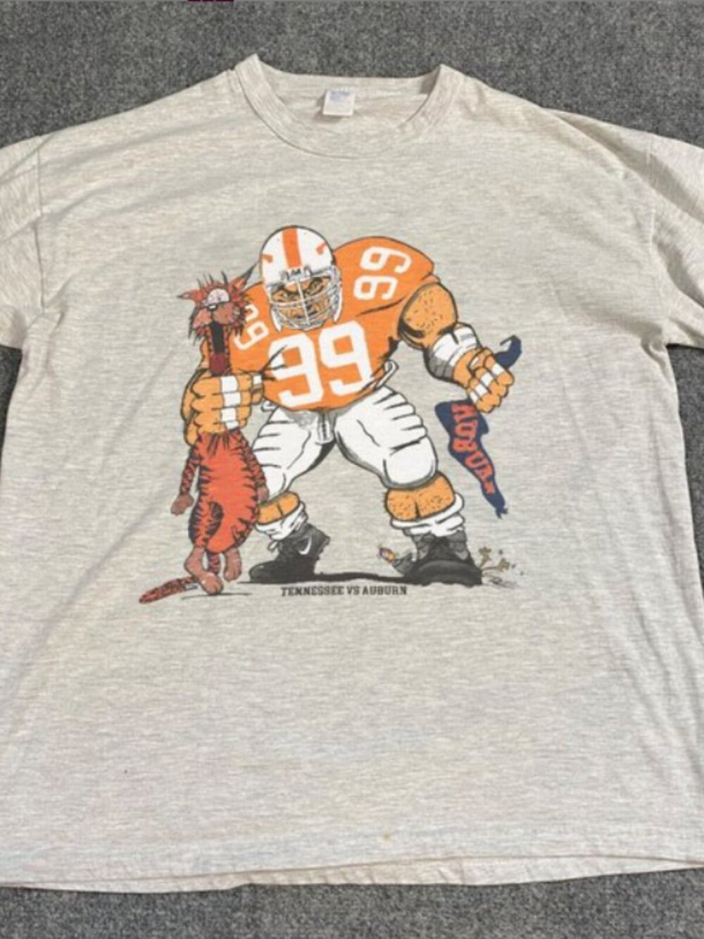 Vintage 90s NCAA Tennessee Volunteers VS Auburn Tiger Shirt, Tennessee Vols tee